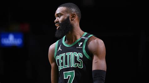 jaylen brown number.